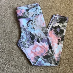 Fabletics spring leggings